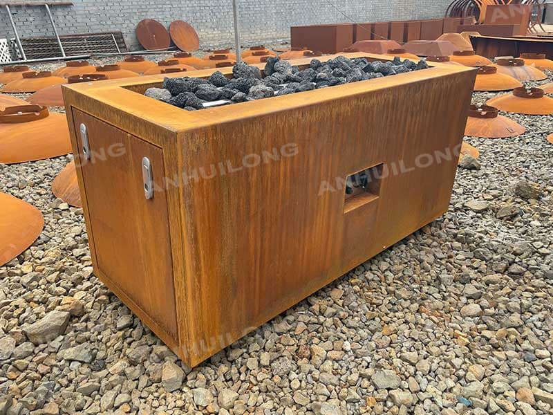 outdoor water fountain with lights
