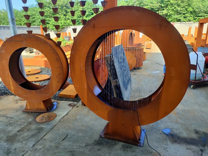 Corten Steel Water Features for Small Gardens: Maximizing Space and Aesthetics